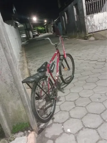 BIKE MONTADINHA BH - VENDO OU TROCO