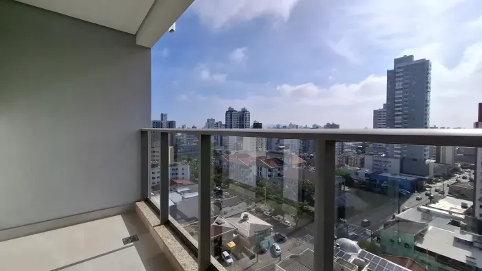 Excelente apartamento com 2 suítes à venda no bairro Centro em Itajaí