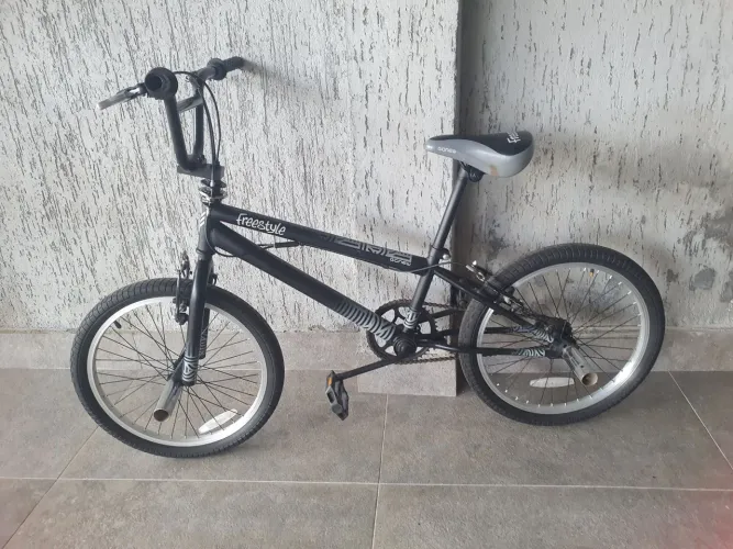 Bicicleta aro 20