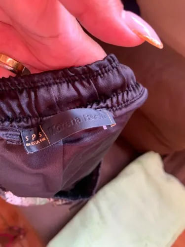 Short Morena rosa