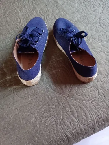 Tênis feminino