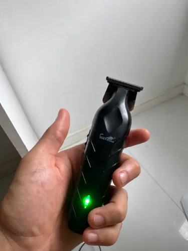 Máquina de Acabamento Profissional para barbeiros (Máquina do tiktok)