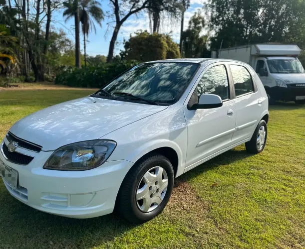 Chevrolet Celta Spirit/ LT 1.0 MPFI 8V Flexp. 5P 2015
