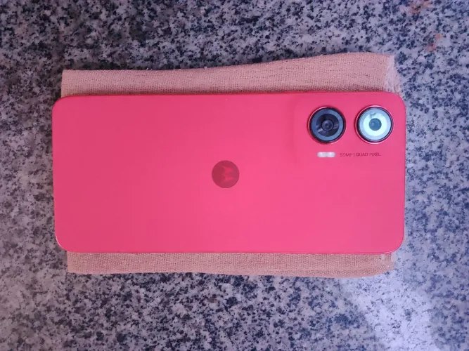 Vendo um celular Motorola 4G 