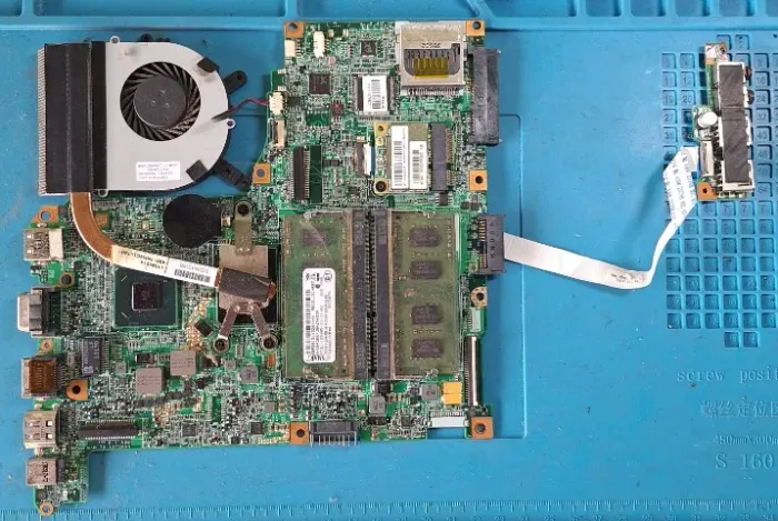 Placa Mãe Notebook Positivo Premium S6040 | Funcionando.