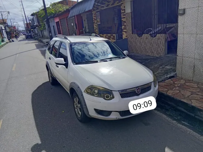 Fiat Palio Weekend Trekking 1.6 Flex 16V 5P 2016