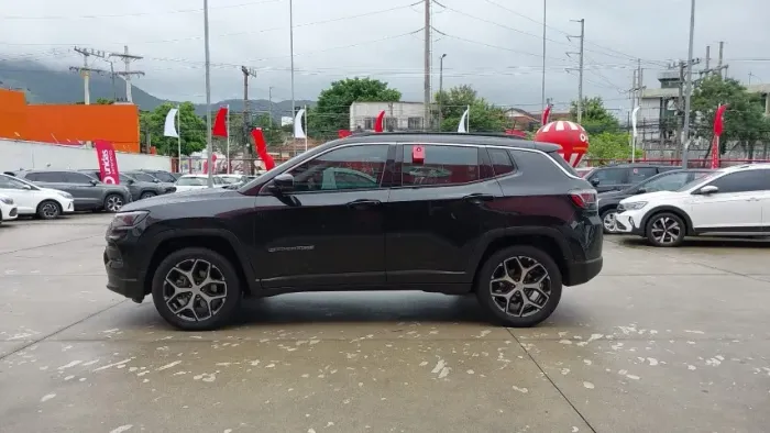 Jeep Compass Long. T270 1.3 TB 4X2 Flex AUT 2025