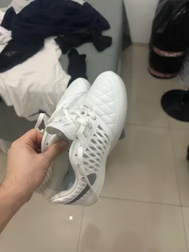 Chuteira futsal lunar gato réplica