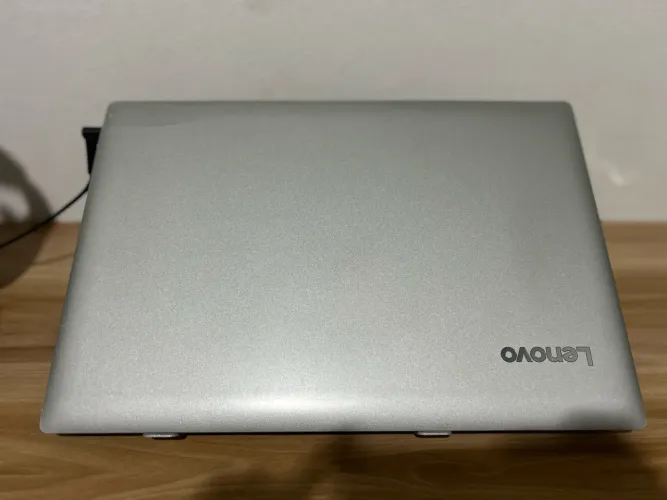 Vendo/Troco Notebook Rápido Core i5 + 256gb SSD + 8gb Memória RAM+ Placa NVIDIA Dedicada