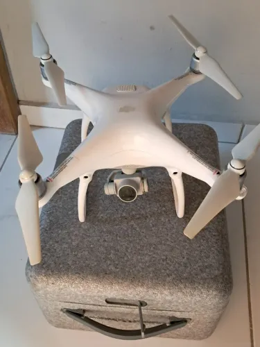 DJI Phantom 4 Standard - Excelente Estado - Sem Quedas
