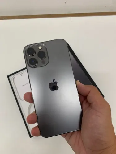 iPhone 13 Pro Max 128GB Preto (com Caixa) // impecável // retirada na Savassi