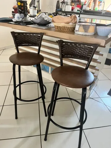 2 banquetas de cozinha