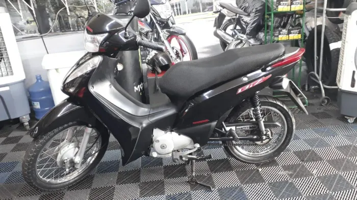 Honda biz 2015