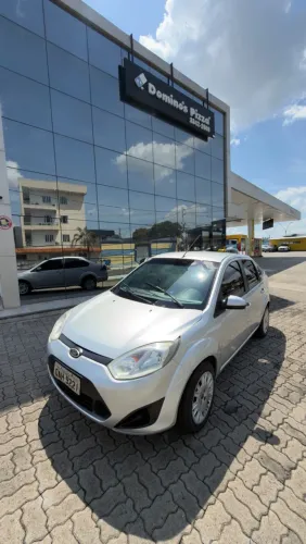 Ford Fiesta Sedan SE 1.6 8V Flex 4P 2014