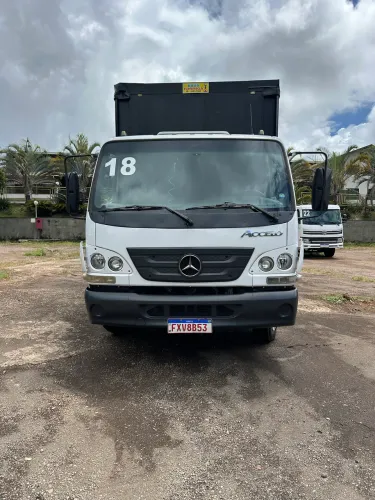 Mercedes Benz accelo 1016 ano 2018 