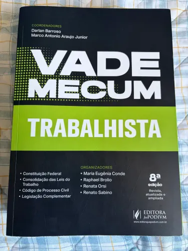 Vade mecum trabalhista JusPODIVM para OAB, sem marcações feitas.