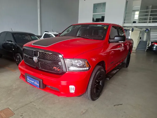 Ram Classic R/T 5.7 CD V8 4X4 Aut. 2023