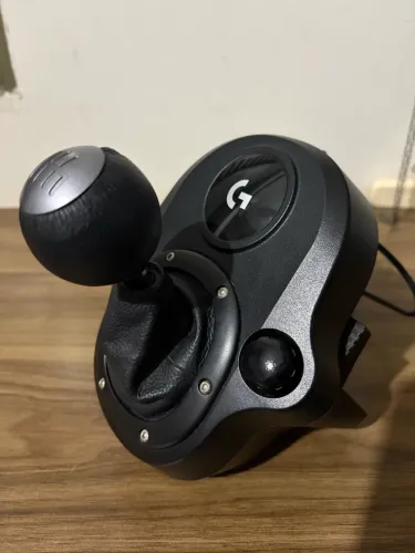 Câmbio Logitech G Driving Force
