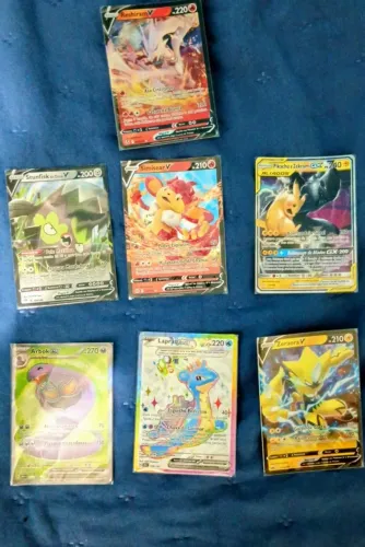 Cartas Pokémon Originais V, GX, EX + Lote - Todas com Sleeves - Vendo