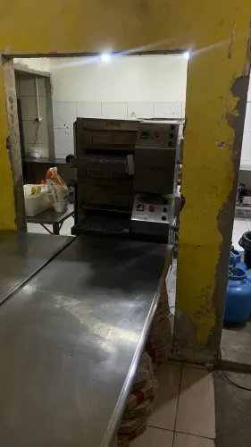 Forno esteira para Pizza