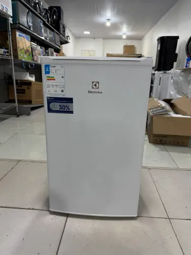 Frigobar Electrolux