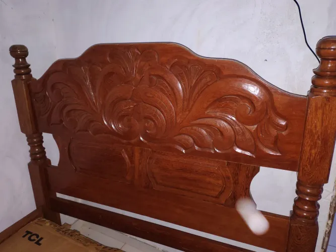 Cama casal de angelim