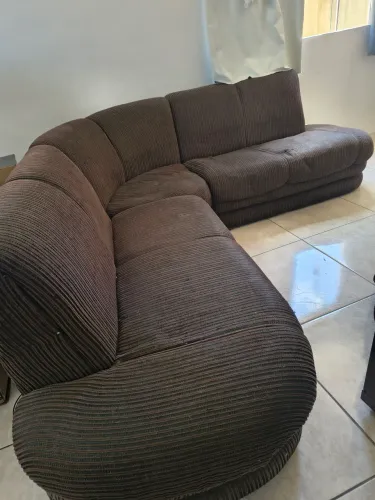 Sofá de canto na promoção