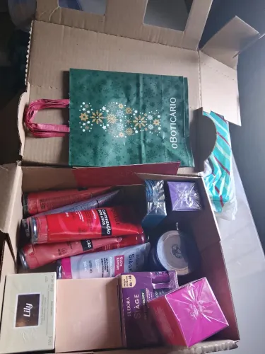 Vende_se kits de hidratante ? e perfumes masculinos e feminino,
