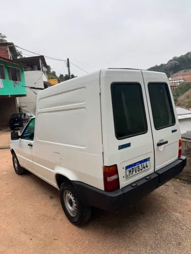 Fiat Fiorino Furgão 1.5 MPI / I.e. (álcool) 2004