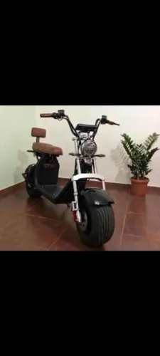 Scooter elétrica 