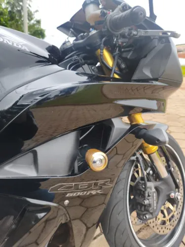 Raridade - CBR 600 RR tudo original.