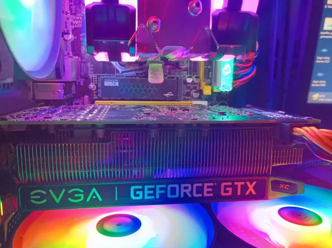 Placa de vídeo 1660 TI 6Gb funcionando perfeitamente