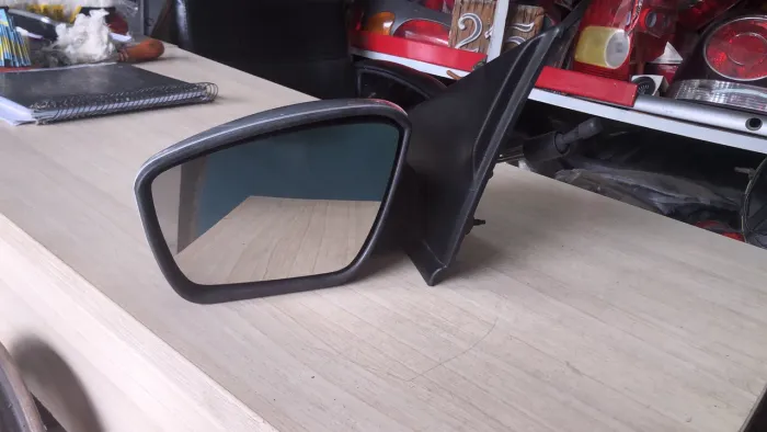 Retrovisor lado esquerdo Ford K Manual cruzado Original