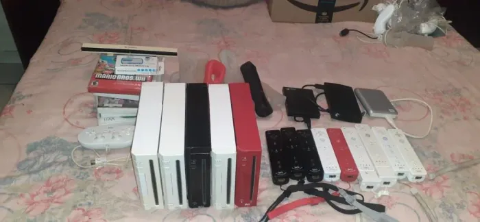 Nintendo Wii desbloqueado completo com HD lotado de jogos a unidade r$ 400 completo