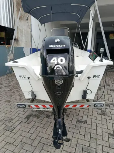 Vendo o barco aqua boats 6.20