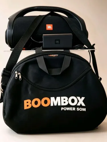 BOOM BOX