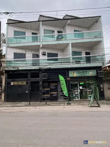 Prédio à venda, 4 apartamentos + 2 lojas , Duque de Caxias, RJ