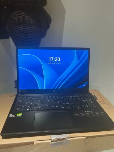 Notebook Gamer Acer Nitro V 15 16GB RTX 4050
