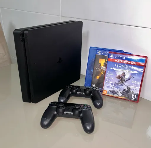 ? PS4 Slim 500GB + 2 Controles