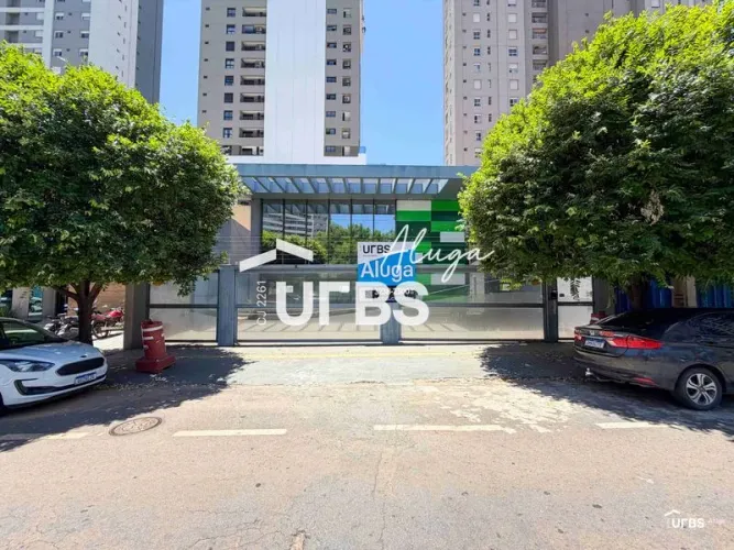 Loja, 431 m², Setor Marista