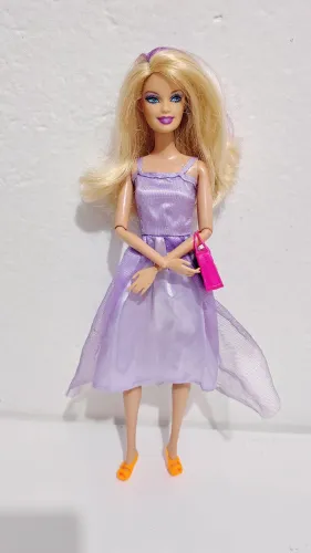 Boneca Barbie Fashionistas