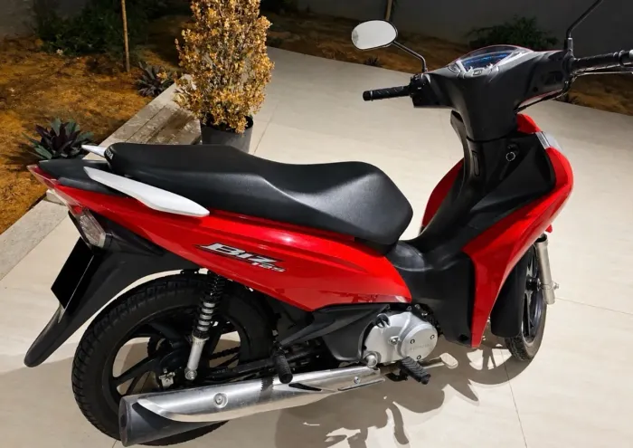Vendo Honda Biz 2024 Oportunidade