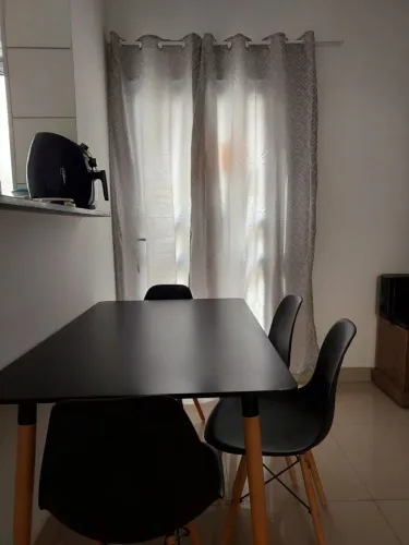 Mesa jantar 4 cadeiras- Estilo industrial