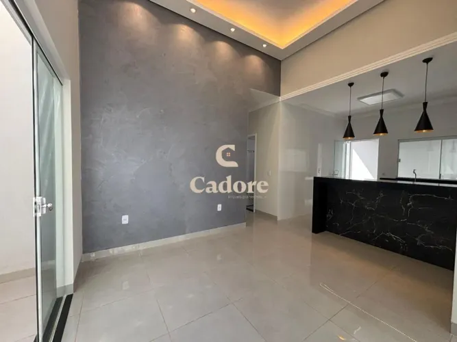 Casa no Novo Mundo à venda com 3/4 sendo 01 suíte e garagem para 04 carros
