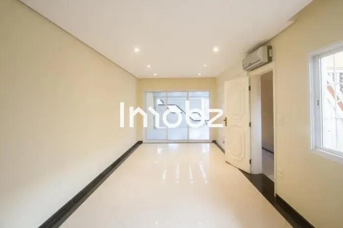 Casa à Venda - Chácara Santo Antonio, 3 Quartos, 220 m2