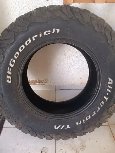 Pneu camionete 