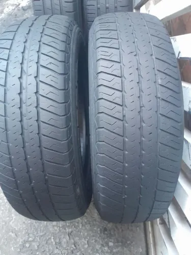 Par de pneus seminovos175/70/14 originais da Pirelli 197,00 cada