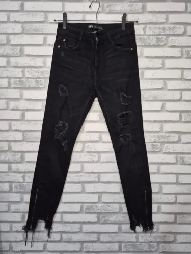 Calça Preta Zara Destroyed tam 36