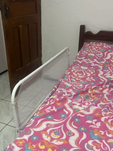 Grades para cama de criança 