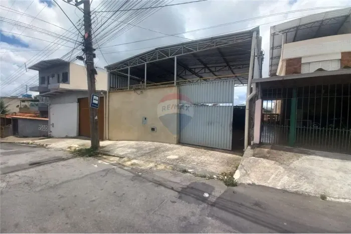 GALPÃO , 400 METROS , MONTE CASTELO , OPORTUNIDADE !